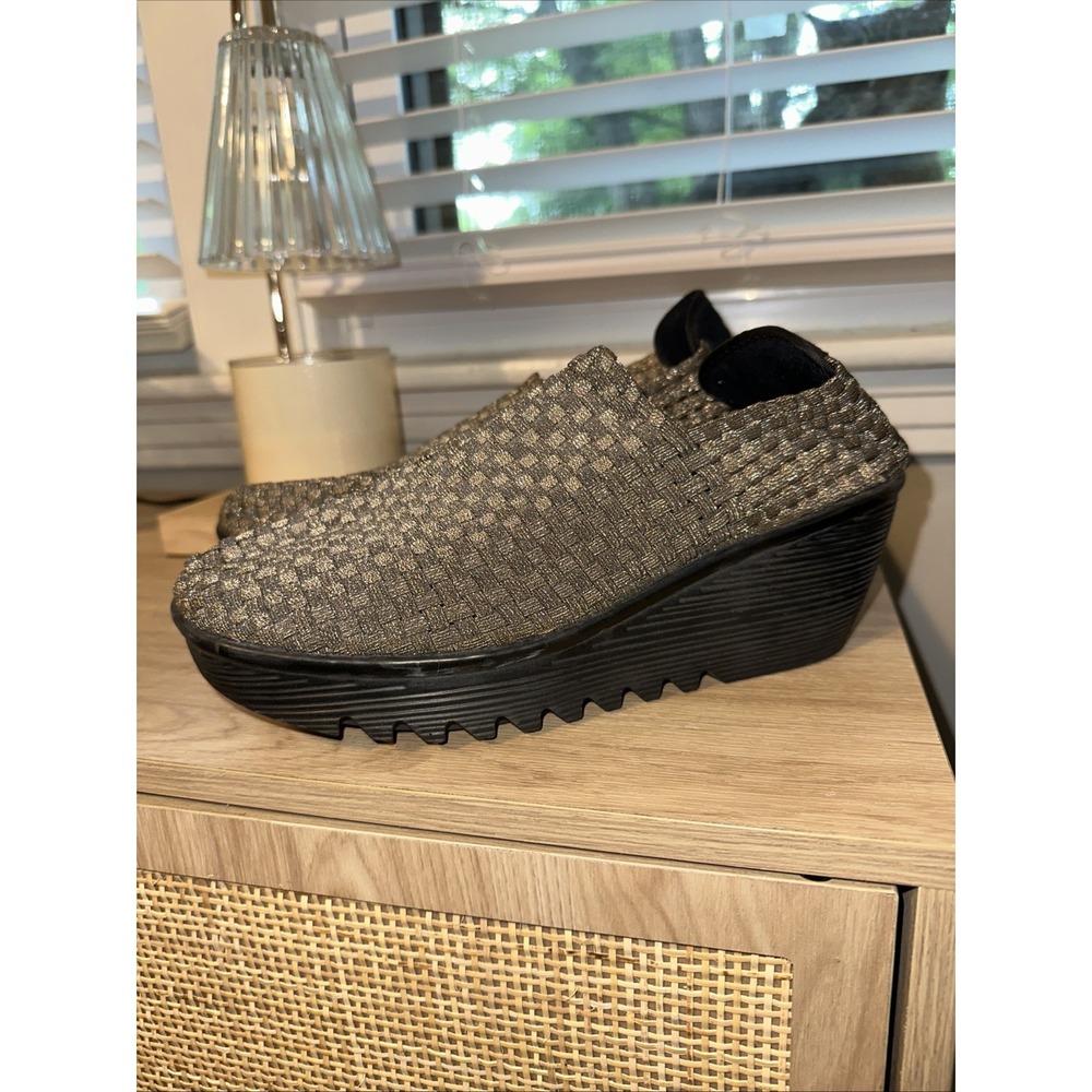 Corkys Featherlite Tent Black Gold Woven‎ Slip On Wedges Shoes Size 9